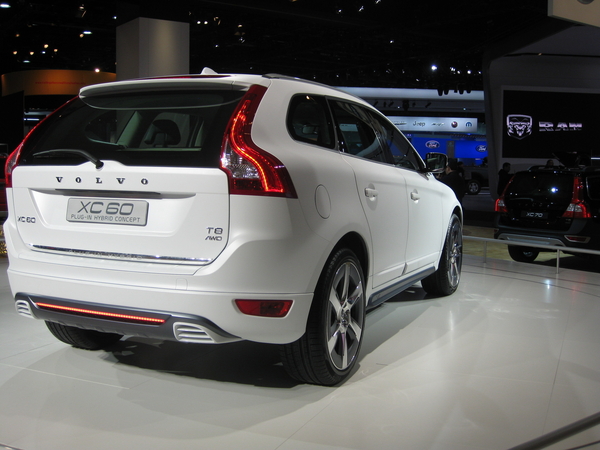 Volvo XC60 Plug-In Hybrid Concept Volvo XC60 Plug-In Hybrid Concept