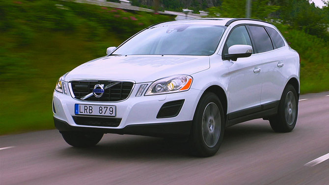 Volvo XC60 D4 Momentum Volvo XC60 D4 Momentum