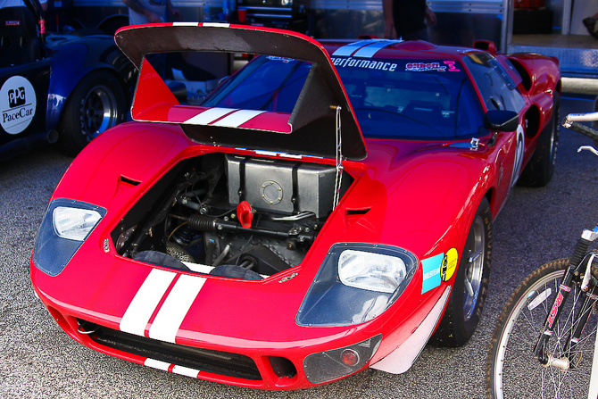 Superformance GT40R Superformance GT40R