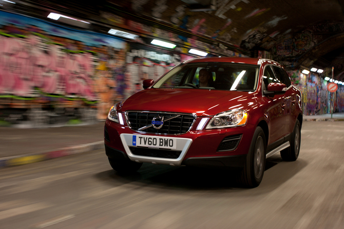 Volvo XC60 D4 AWD Kinetic Volvo XC60 D4 AWD Kinetic