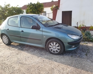 Peugeot 206 1.1 XR