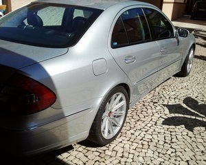 Mercedes-Benz E 220 CDI Automatic