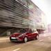 B - Inferior: Renault Clio