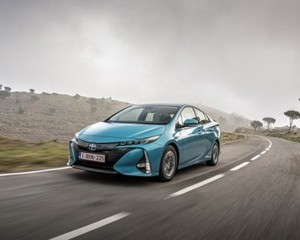 Prius Plug-in Hybrid Luxury