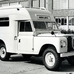 Citroën Type H Ambulance vs Land Rover Series II 109 Ambulance