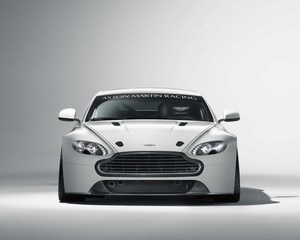 Vantage GT4